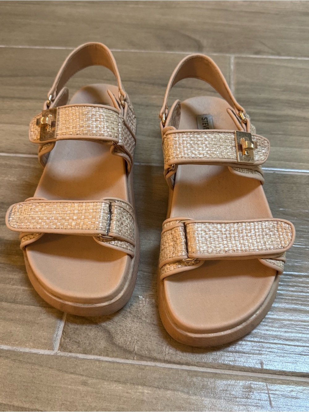 Steve Madden Raffia Sandals